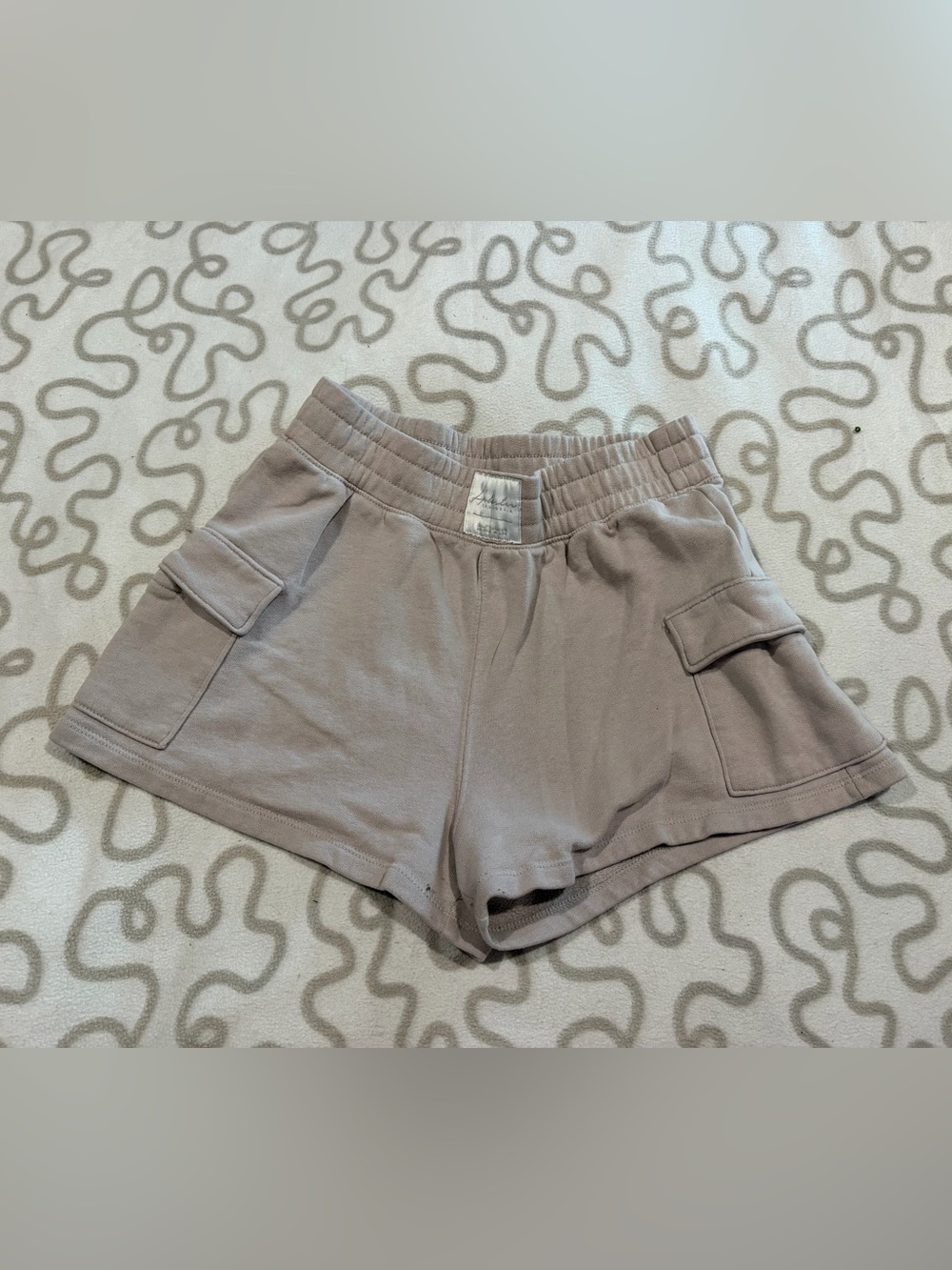 Hollister Ultra High Rise Soft Cargo Shorts in Tan